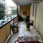 Lidoisola, Vicino Spiaggia, Aria Condizionata,posto Auto Privato, Ascensore דירה