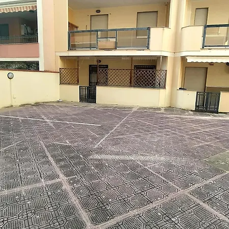 Lidoisola, 400 M Dalla Del Lido, Posto Auto Privato Apartment