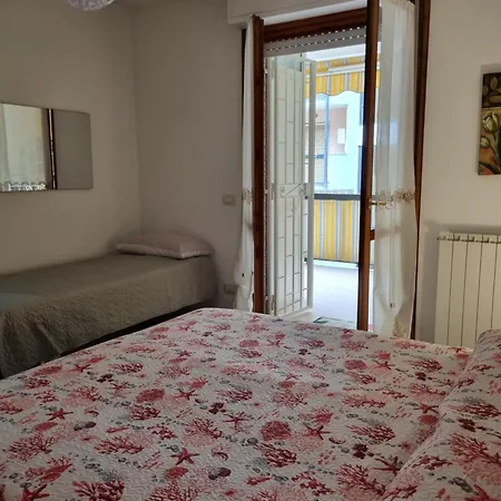 Lidoisola, 400 M Dalla Del Lido, Posto Auto Privato Apartment